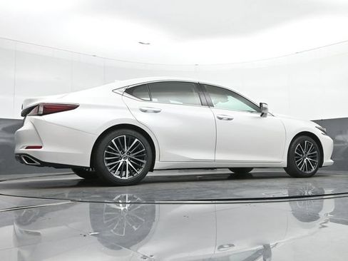 Certified 2023 Lexus ES 350 w/ Premium Package FWD image 12