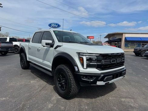Used 2024 Ford F150 Raptor AWD/4WD image 7