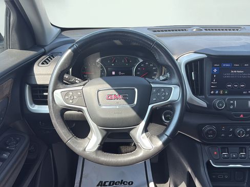 Used 2021 GMC Terrain SLE w/ Driver Convenience Package FWD image 19