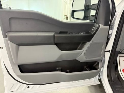 New 2026 Ford F350 XL w/ XL Chrome Package AWD/4WD image 12