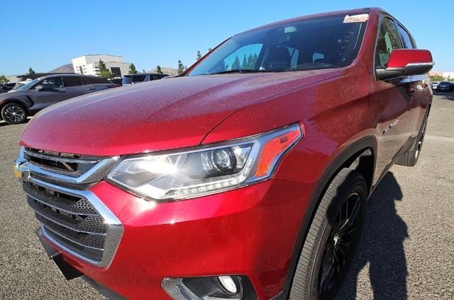 Used 2021 Chevrolet Traverse LT FWD image 11