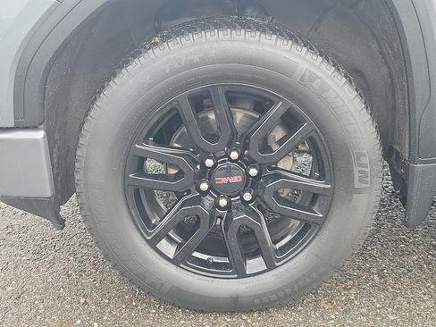 Used 2021 GMC Sierra 1500 Elevation AWD/4WD image 12