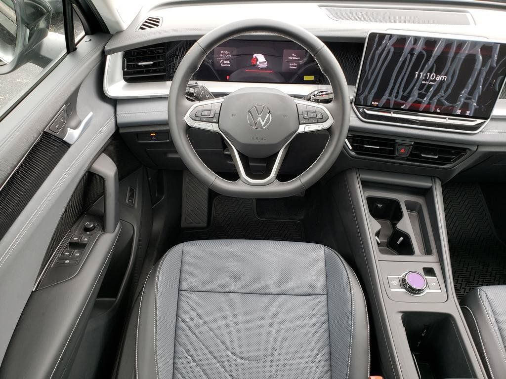 New 2026 Volkswagen Tiguan SE AWD/4WD image 11