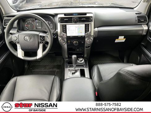 Used 2024 Toyota 4Runner SR5 AWD/4WD image 13