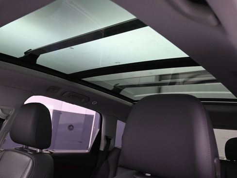 Used 2020 Audi Q7 3.0T Prestige w/ Prestige Package image 16