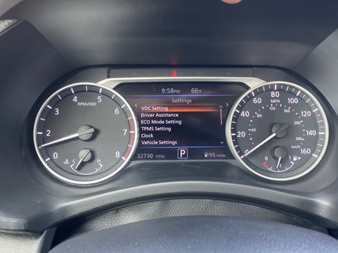Used 2025 Nissan Sentra SV w/ All-Weather Package FWD image 27