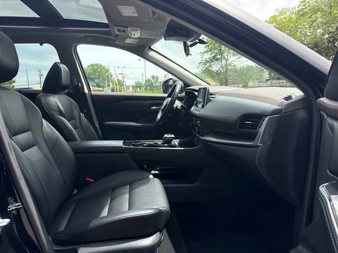 Used 2023 Nissan Rogue SV w/ SV Premium B Package AWD/4WD image 30