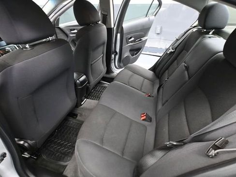 Used 2014 Chevrolet Cruze LT FWD image 31