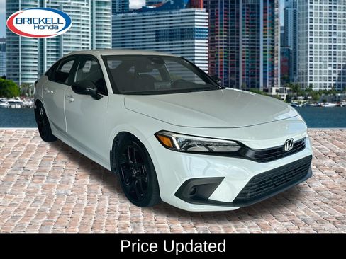 Used 2023 Honda Civic Sport image 1