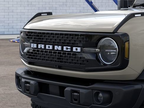 New 2026 Ford Bronco Big Bend w/ Black Diamond Package AWD/4WD image 19