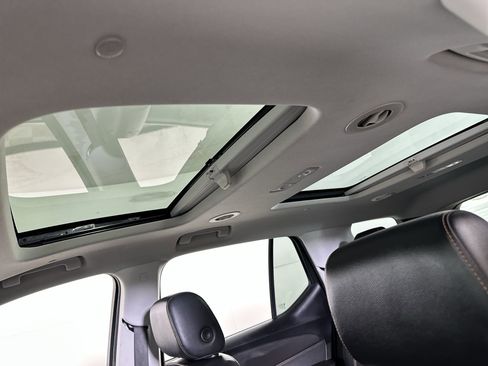 Used 2018 Chevrolet Traverse Premier w/ Redline Edition image 55