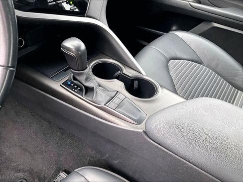 Used 2023 Toyota Camry SE image 20