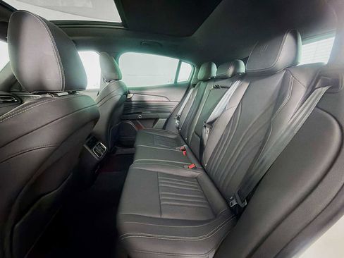 Used 2025 Maserati Grecale Modena image 23