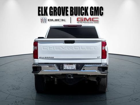 Used 2025 Chevrolet Silverado 2500 LT w/ Convenience Package AWD/4WD image 5