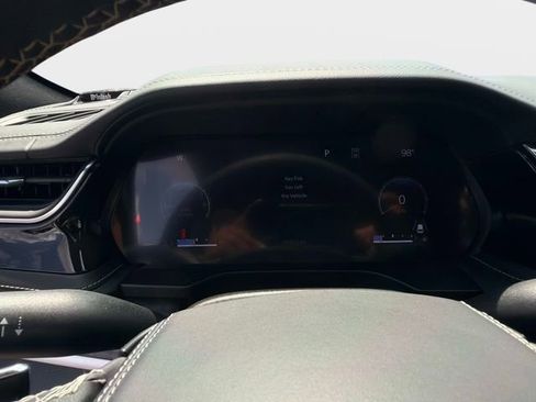 Used 2023 Jeep Grand Cherokee Overland w/ Rear Seat Video Group I RWD image 28