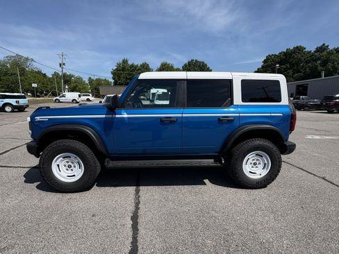 New 2026 Ford Bronco Heritage Edition AWD/4WD image 9