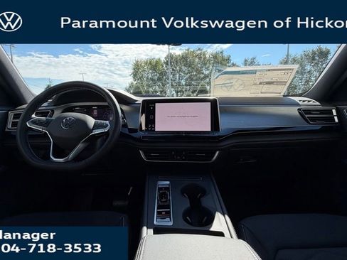 New 2026 Volkswagen Atlas Cross Sport SE AWD/4WD image 28