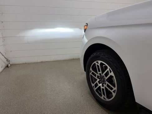 Certified 2025 Ford Expedition Max Active image 34