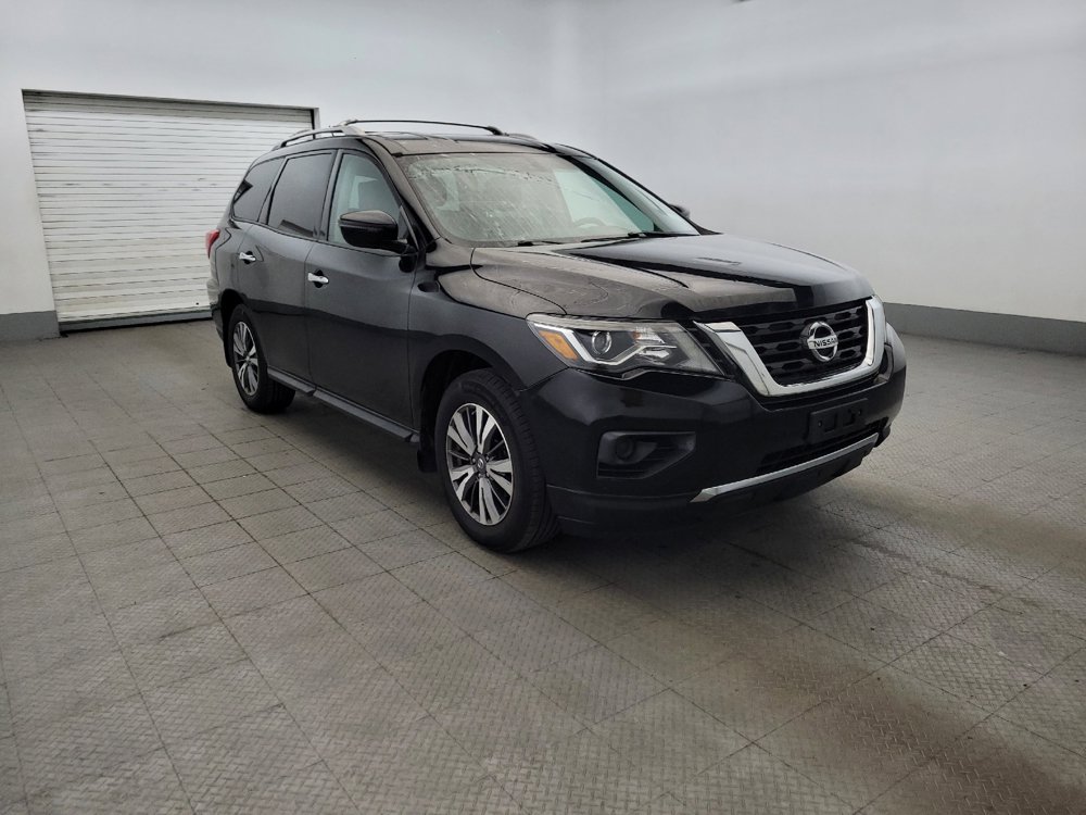 Used 2017 Nissan Pathfinder S AWD/4WD image 13
