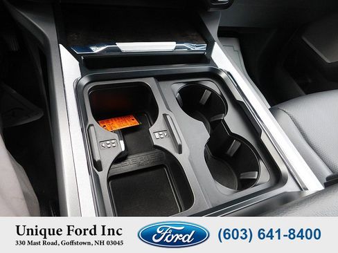 Used 2024 Ford F250 Lariat w/ Black Appearance Package image 25