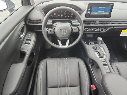 New 2026 Honda HR-V EX-L image 7