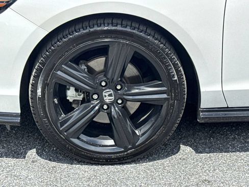 Used 2023 Honda Accord Sport image 19