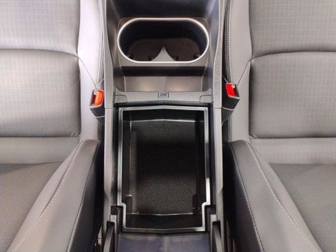 Used 2024 Toyota bZ4X FWD image 64