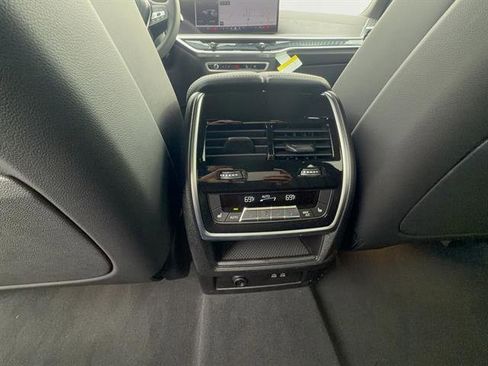 New 2026 BMW X5 xDrive50e image 23
