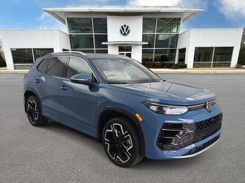 New 2026 Volkswagen Tiguan SEL R-Line image 1