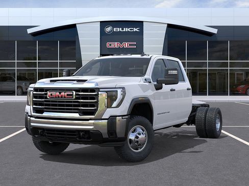 New 2026 GMC Sierra 3500 Pro w/ Convenience Package RWD image 6