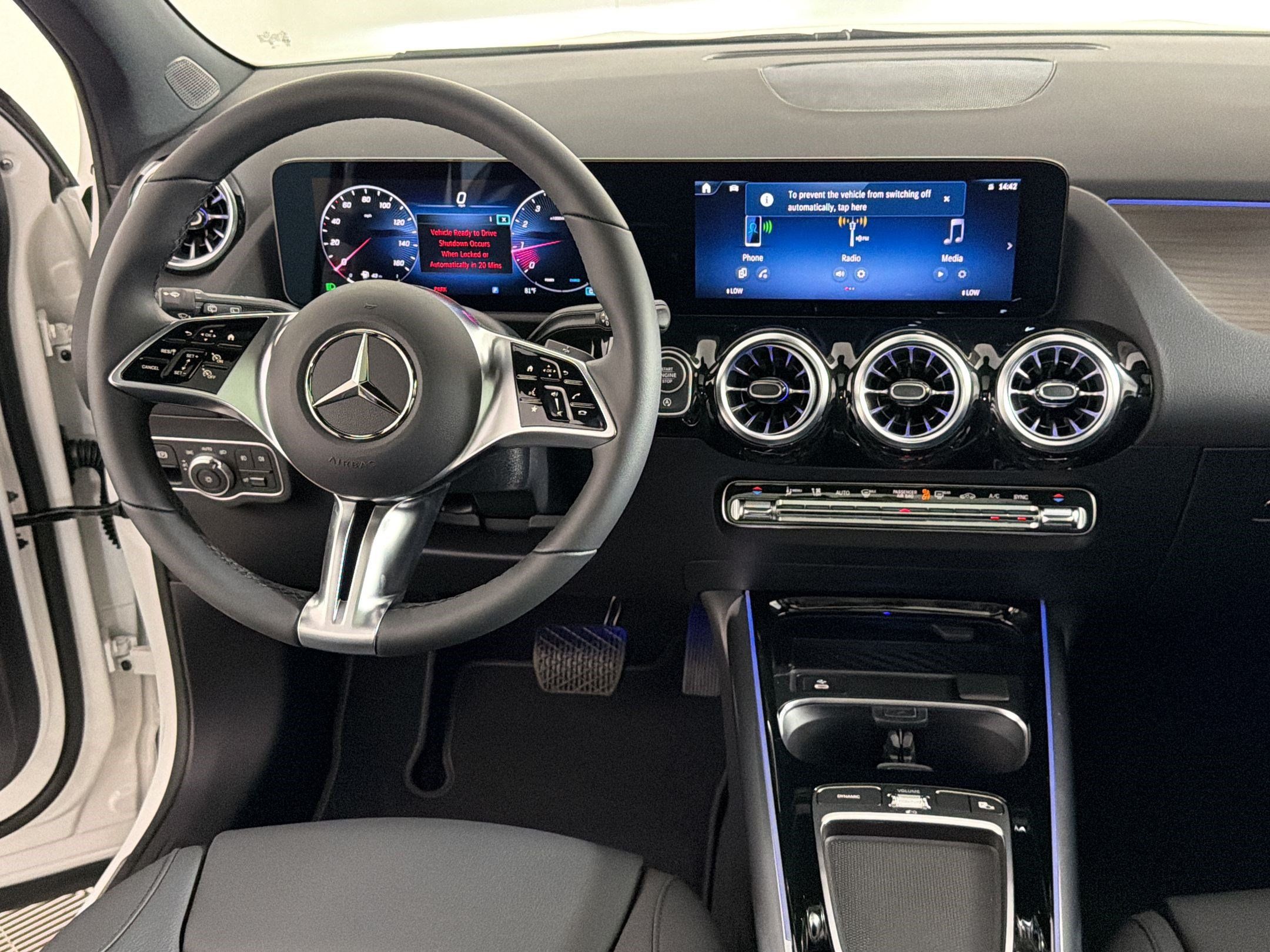 Used 2026 Mercedes-Benz GLA 250 4MATIC image 28