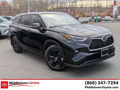 Certified 2023 Toyota Highlander LE