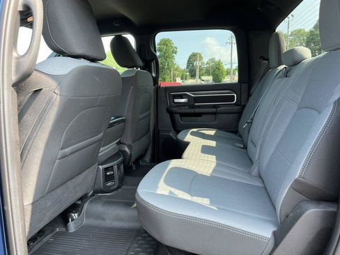 Used 2024 RAM 2500 Big Horn AWD/4WD image 5