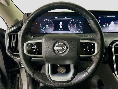 Used 2025 Nissan Armada SV RWD image 9