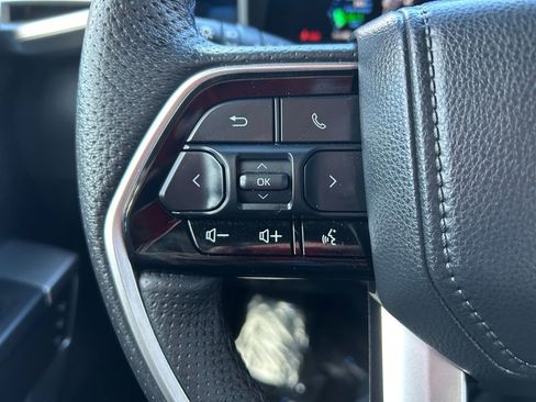 Used 2022 Toyota Tundra Platinum image 20