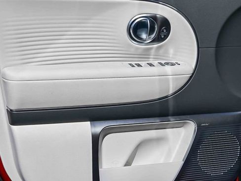 New 2026 Hyundai Ioniq 9 Limited image 22