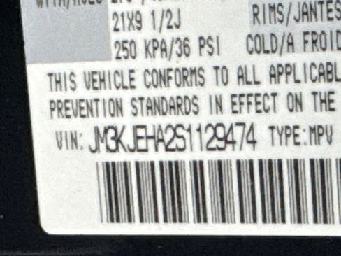 Certified 2025 MAZDA CX-70 Plug-In Hybrid w/ Premium Plus AWD/4WD image 36