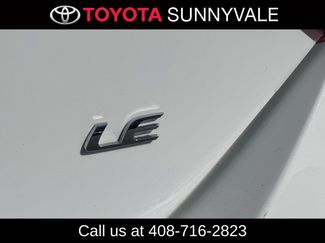 Used 2015 Toyota Corolla LE video 2