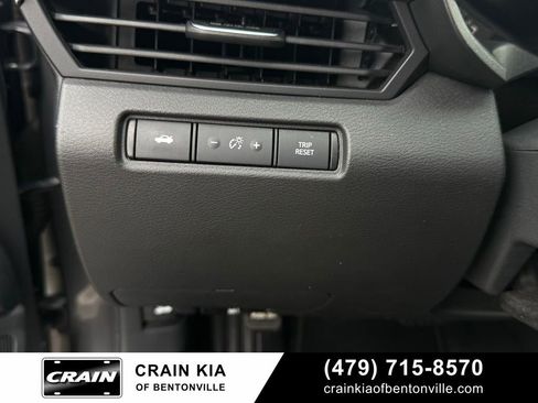 Used 2024 Nissan Altima 2.5 S image 11