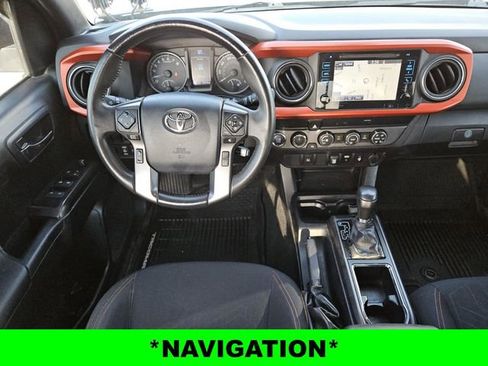 Used 2019 Toyota Tacoma TRD Off-Road image 5