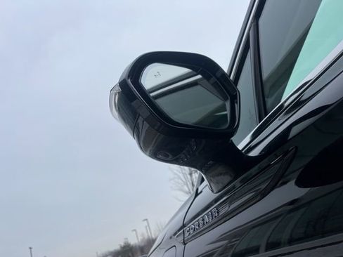 Used 2025 Lincoln Corsair Grand Touring w/ Equipment Group 301A image 44