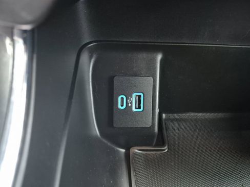 Used 2022 Ford F150 XLT w/ Equipment Group 302A High AWD/4WD image 18
