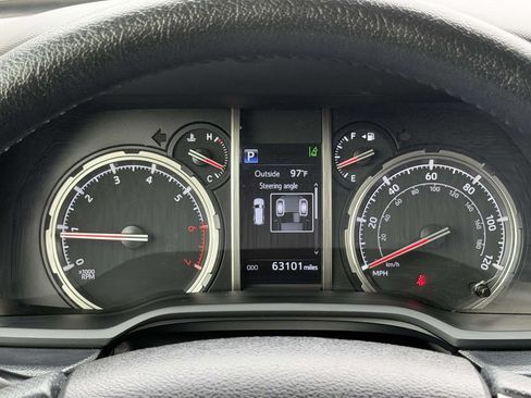Certified 2023 Toyota 4Runner TRD Off-Road Premium w/ Moonroof Package AWD/4WD image 12