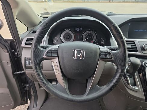 Used 2016 Honda Odyssey SE image 26