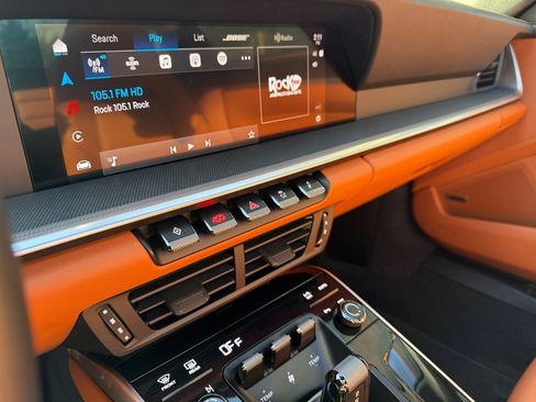 Certified 2025 Porsche 911 Carrera image 23