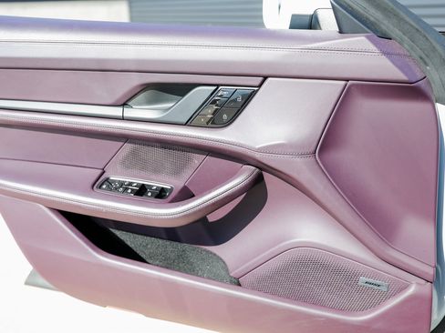 Certified 2021 Porsche Taycan image 23