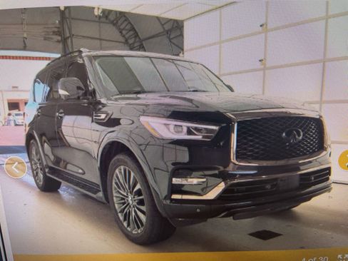 Used 2024 INFINITI QX80 Premium Select w/ Cargo Package AWD/4WD image 4