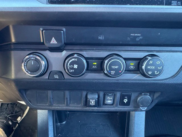 Used 2019 Toyota Tacoma TRD Off-Road AWD/4WD image 20