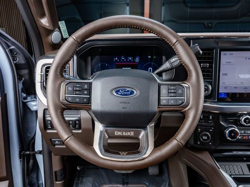 Used 2026 Ford F250 King Ranch w/ Chrome Package image 19