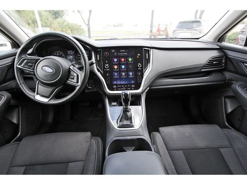 Used 2021 Subaru Outback Premium w/ Popular Package #1 AWD/4WD image 9